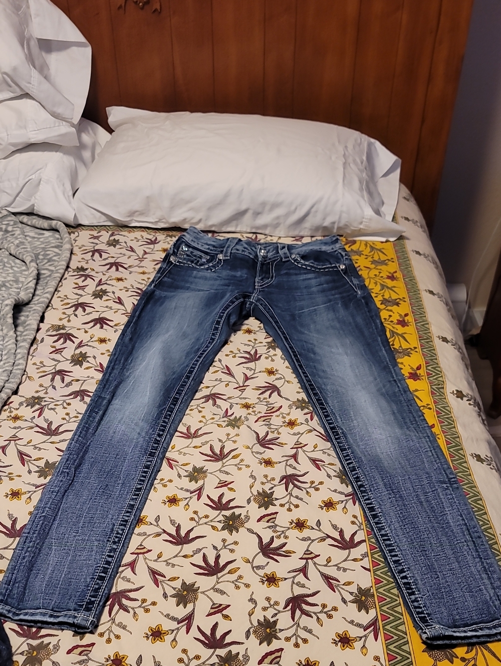 Miss Me Sz 27 Skinny Jeans Sparkly! - Picture 2 of 11